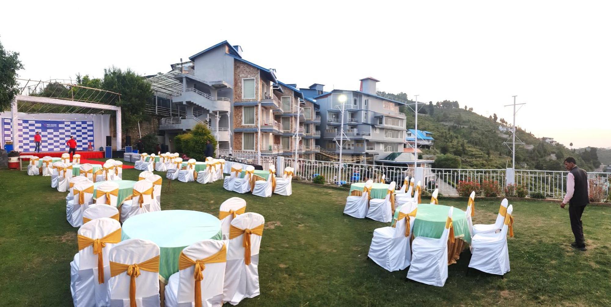 Casa Dream The Resort Mukteshwar Eksteriør bilde